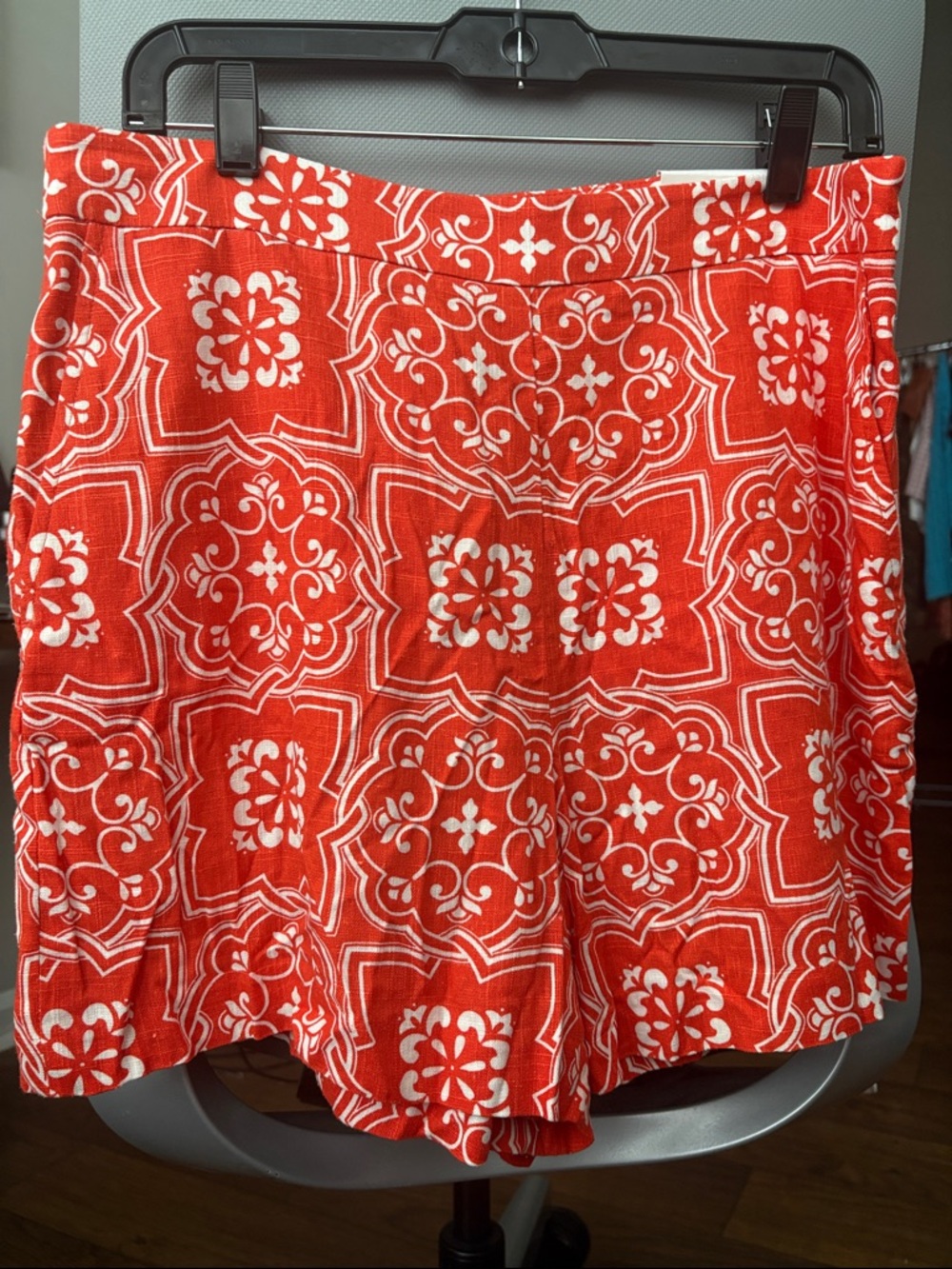 Ann Taylor Red and White Patterned Bermuda Shorts